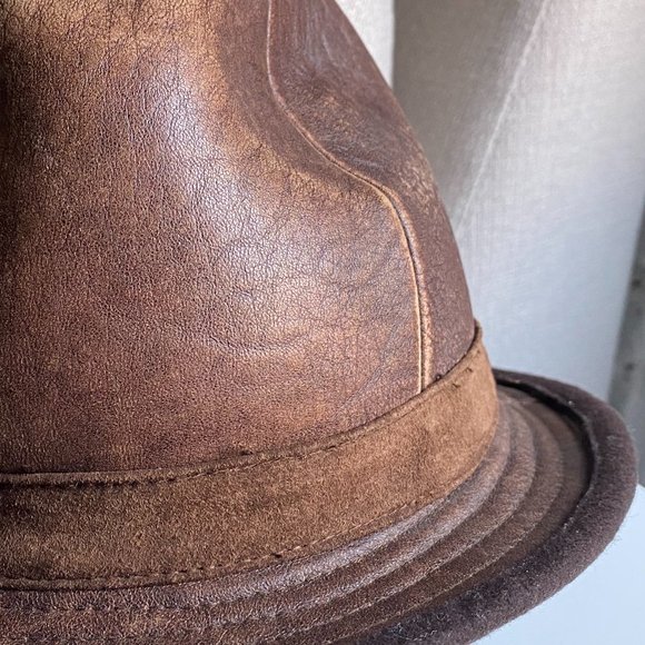 Failsworth Chester 100% Wool Trilby Fedora Hat In Black  John Varavatos Men\'s Soho Leather Trilby Hat Size S/M (Never Worn)